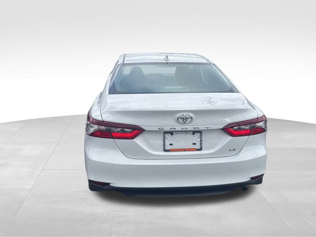 Used 2023 Toyota Camry LE image 4