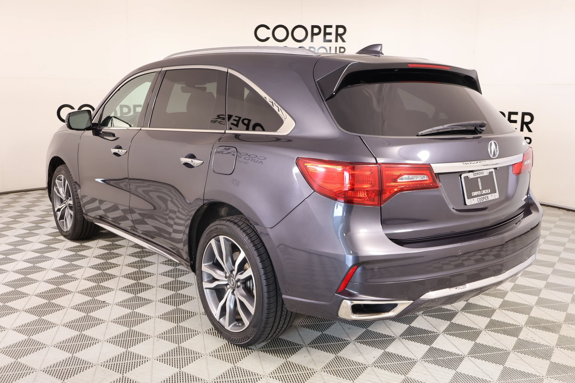 Used 2019 Acura MDX SH-AWD w/ Advance Package image 26