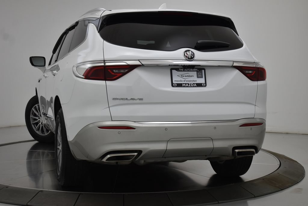 Used 2022 Buick Enclave Essence FWD image 9