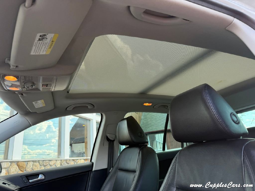 Used 2017 Volkswagen Tiguan Sport image 6