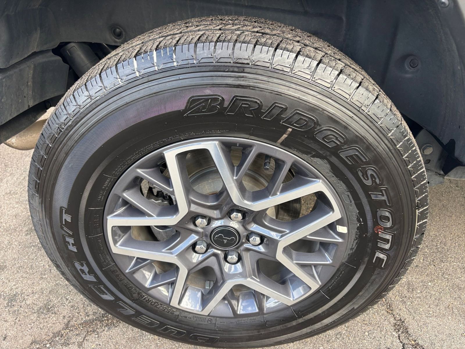 Used 2025 Jeep Wrangler Sahara image 30