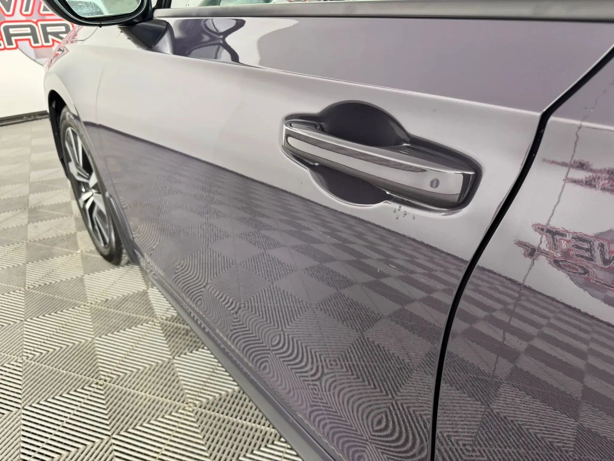 Used 2024 Honda Civic EX-L image 25