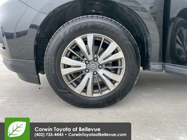 Used 2019 Nissan Pathfinder SL image 27
