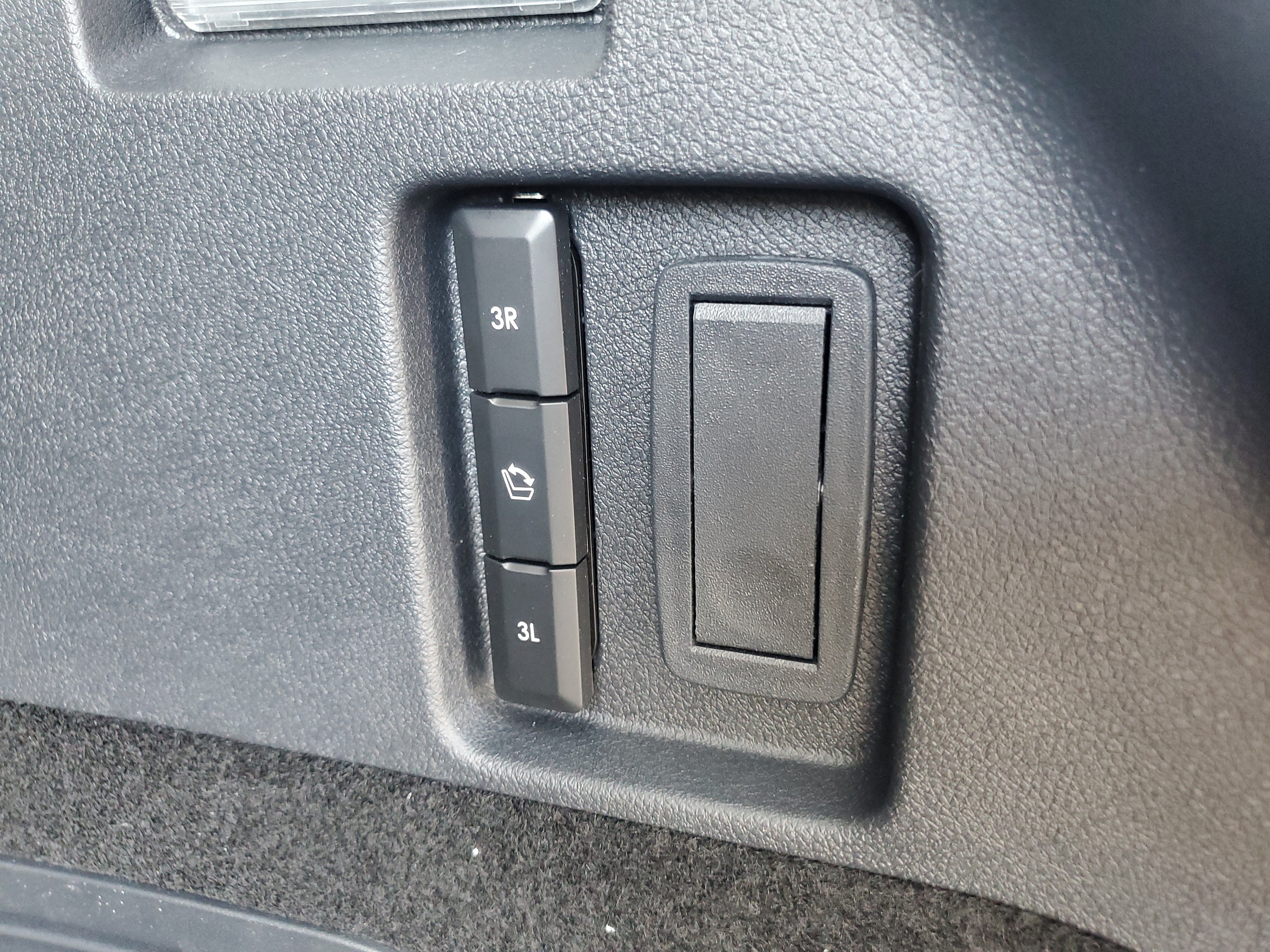 New 2026 Lincoln Aviator AWD image 29