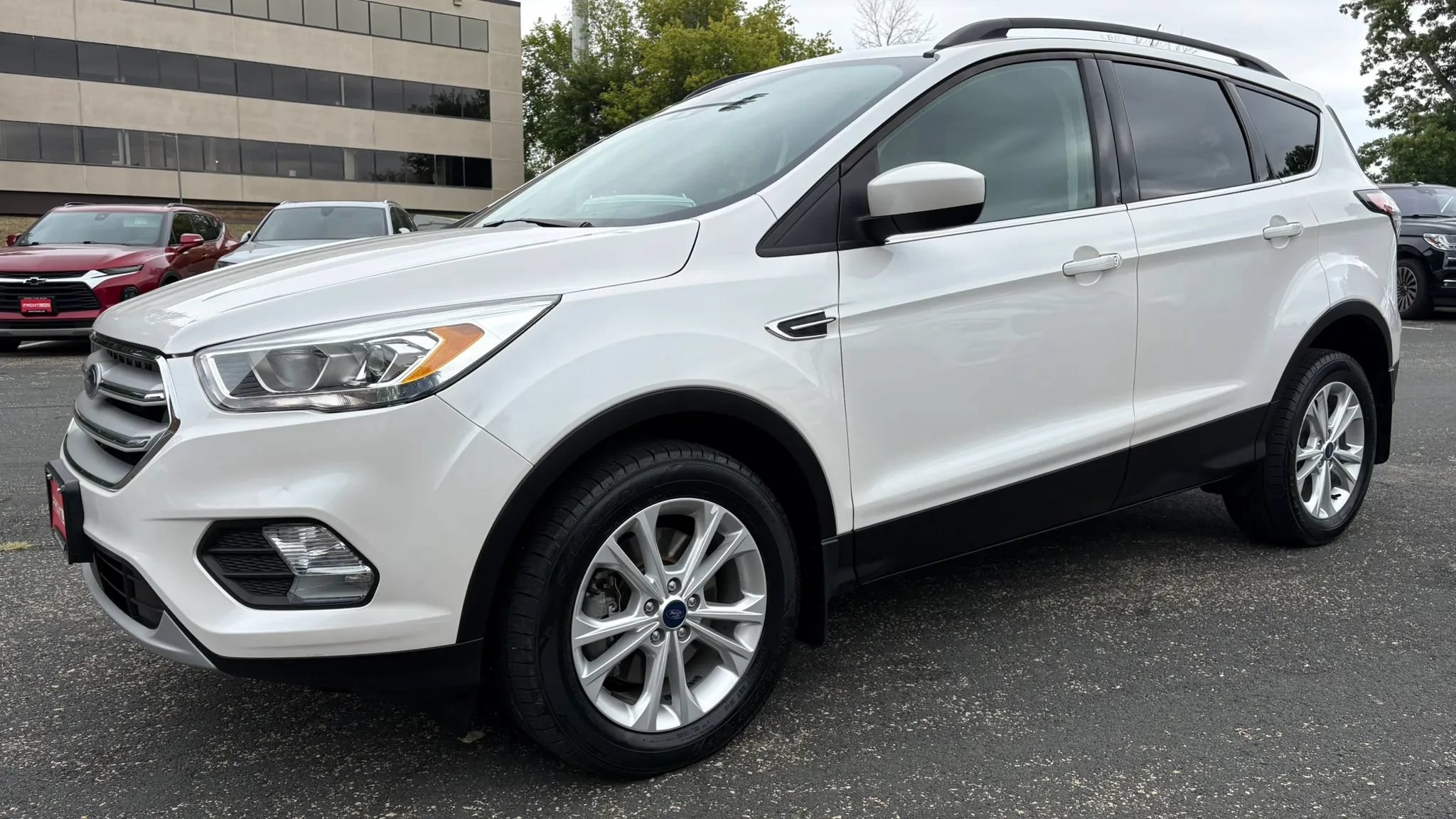 Used 2018 Ford Escape SEL w/ Ford Safe & Smart Package AWD/4WD image 5