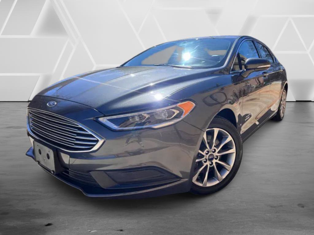 Used 2018 Ford Fusion Energi SE image 1