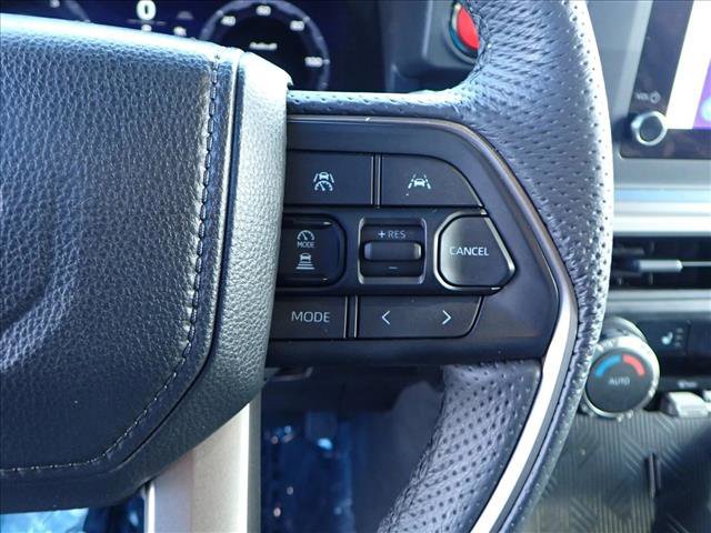 Used 2025 Toyota Tacoma TRD Off-Road image 14