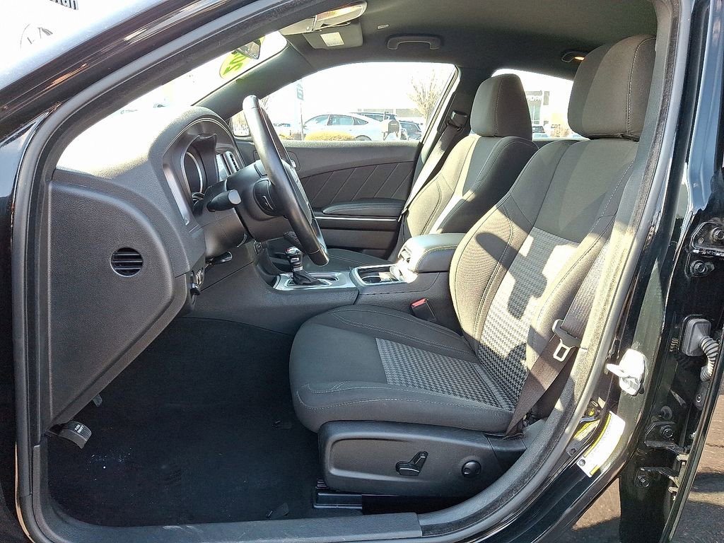 Certified 2023 Dodge Charger SXT image 13