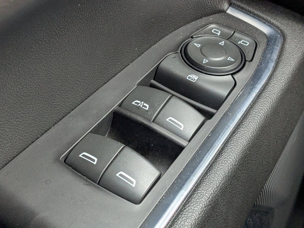 Used 2022 Chevrolet Silverado 1500 LT Trail Boss image 19