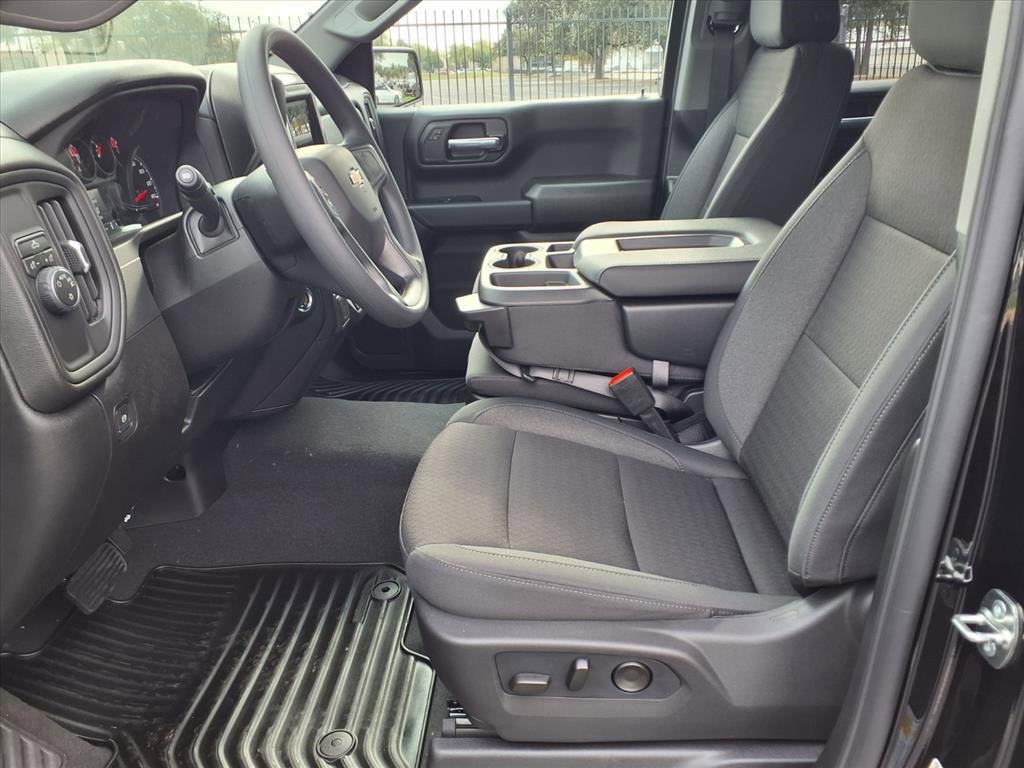 New 2026 Chevrolet Silverado 1500 Custom w/ Turbomax Blackout Package image 6