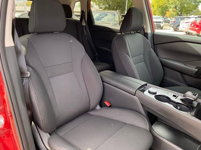 New 2026 Nissan Rogue S image 9