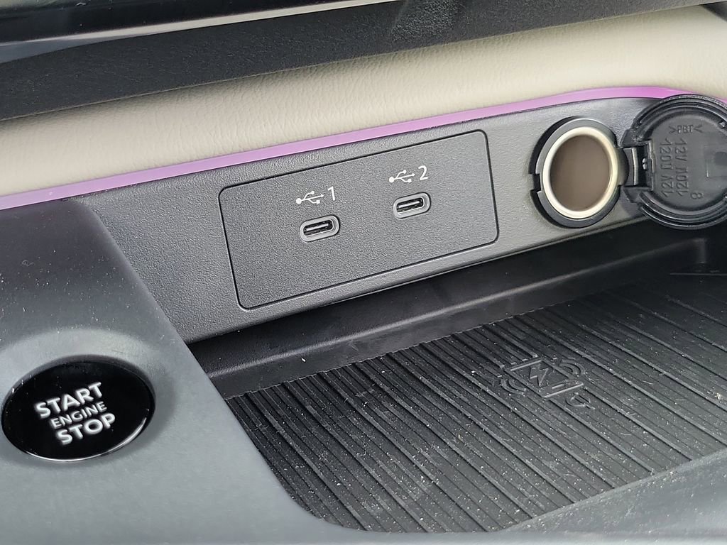 New 2026 Nissan Sentra SL w/ Floor Mat Package FWD image 9