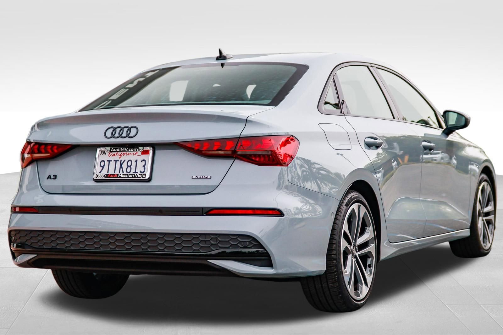 Used 2025 Audi A3 2.0T Premium w/ Black Optic Package image 8