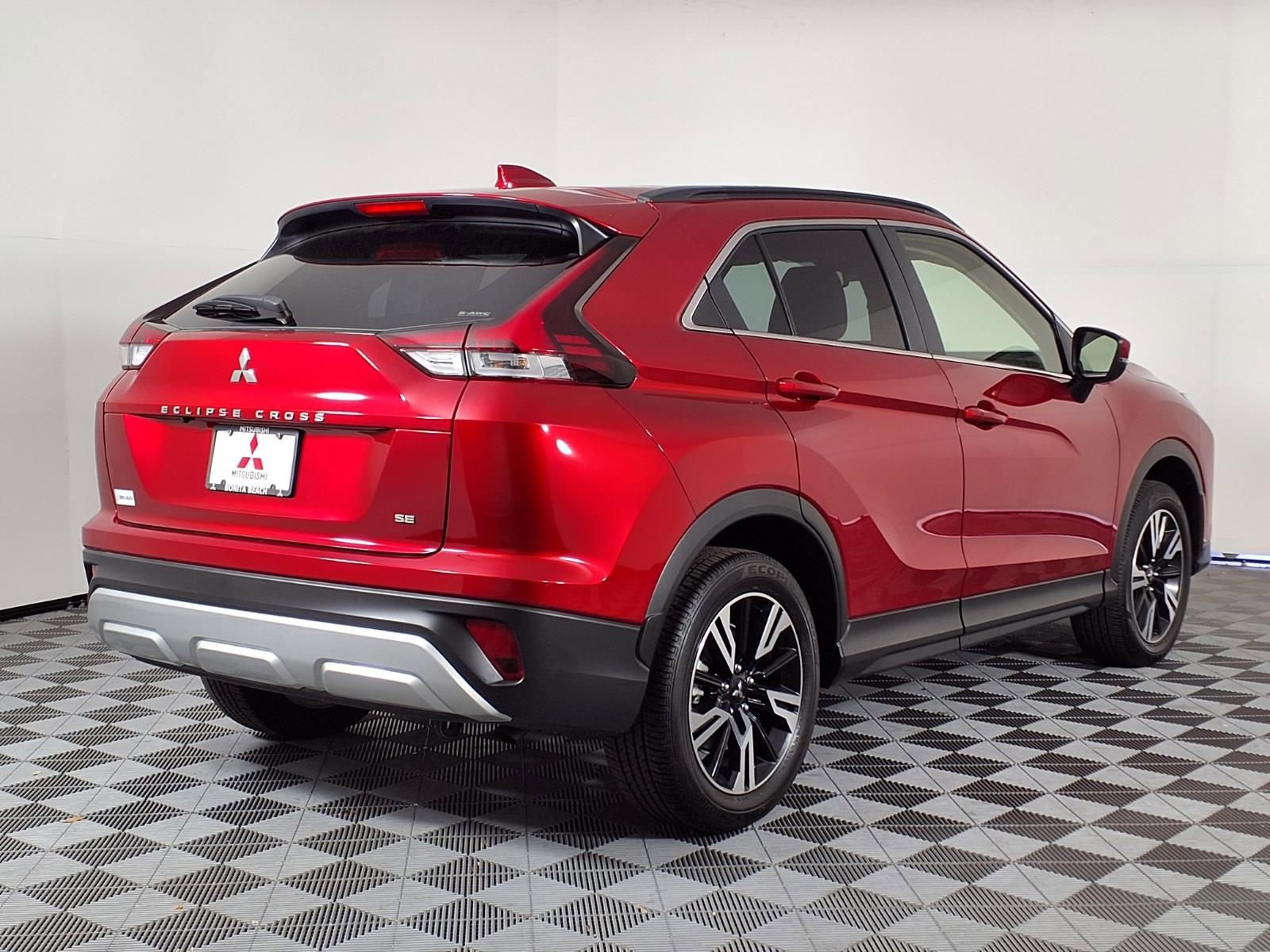 Used 2024 Mitsubishi Eclipse Cross SE image 31