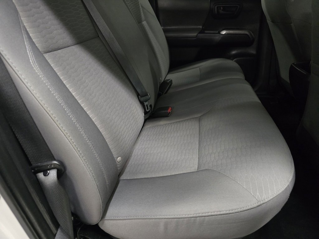 Used 2017 Toyota Tacoma SR5 image 18