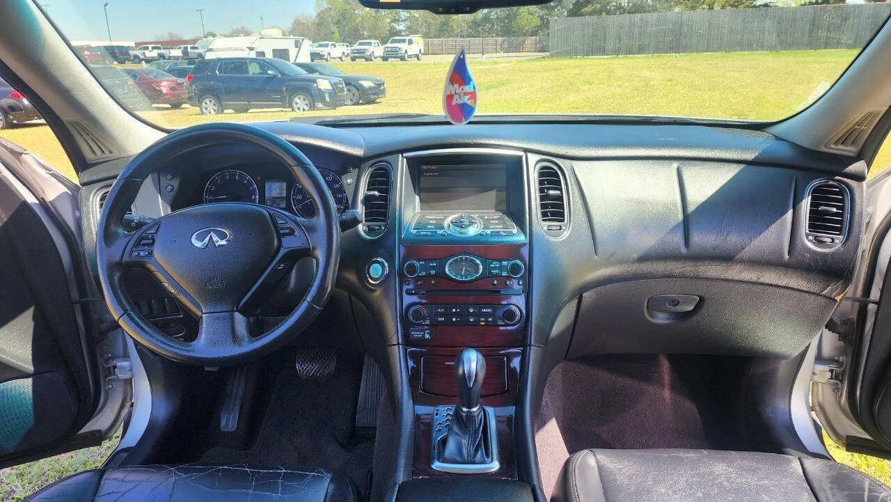 Used 2011 INFINITI EX35 Journey image 15