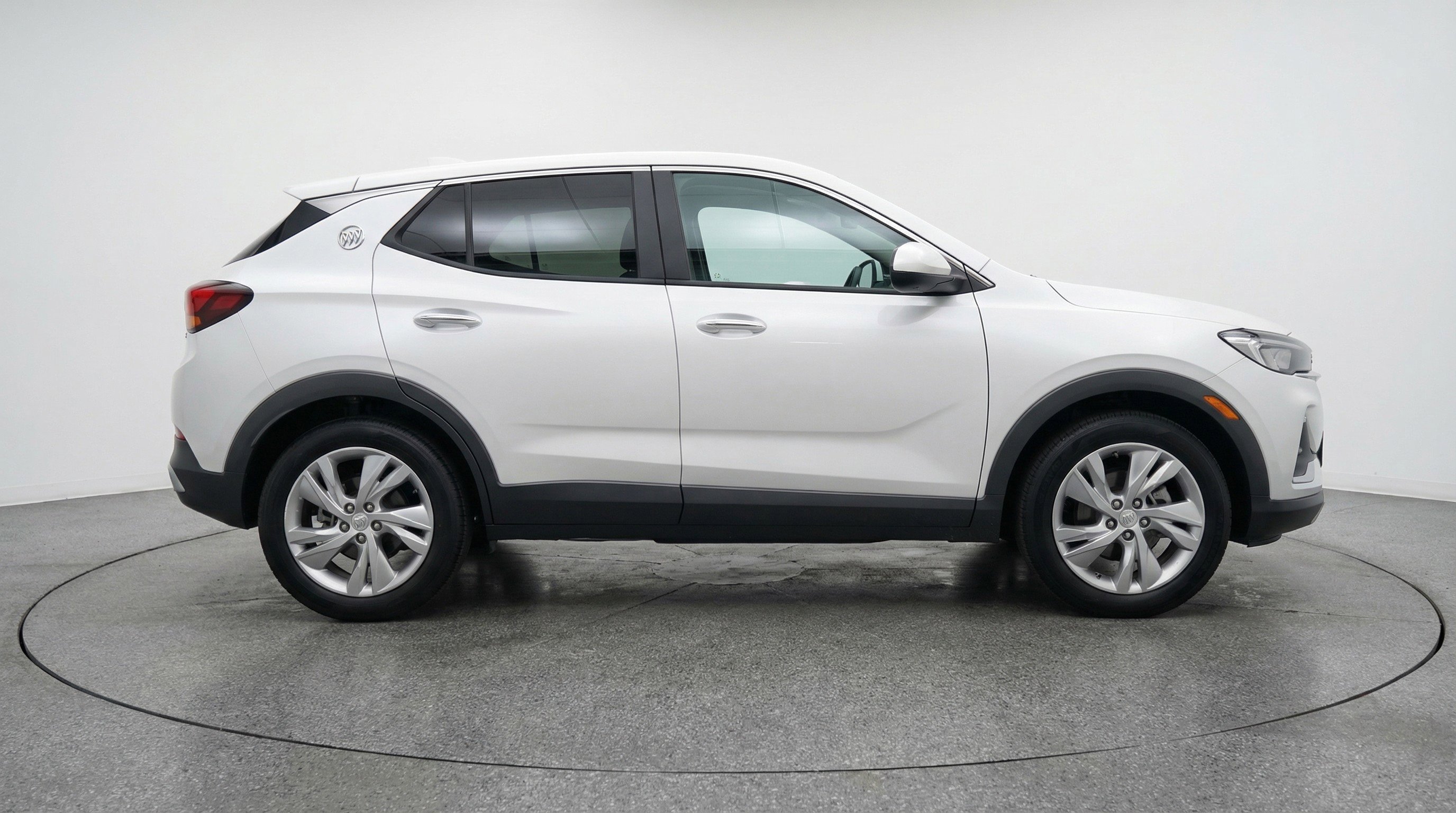 Used 2025 Buick Encore GX Preferred FWD image 11
