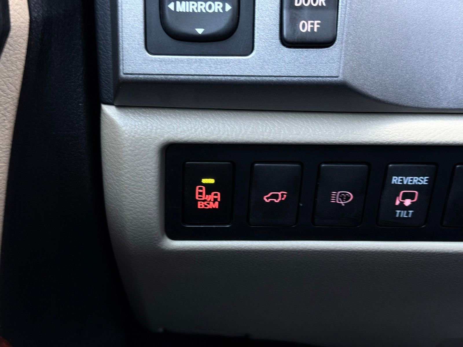 Used 2013 Toyota Sequoia Platinum image 53