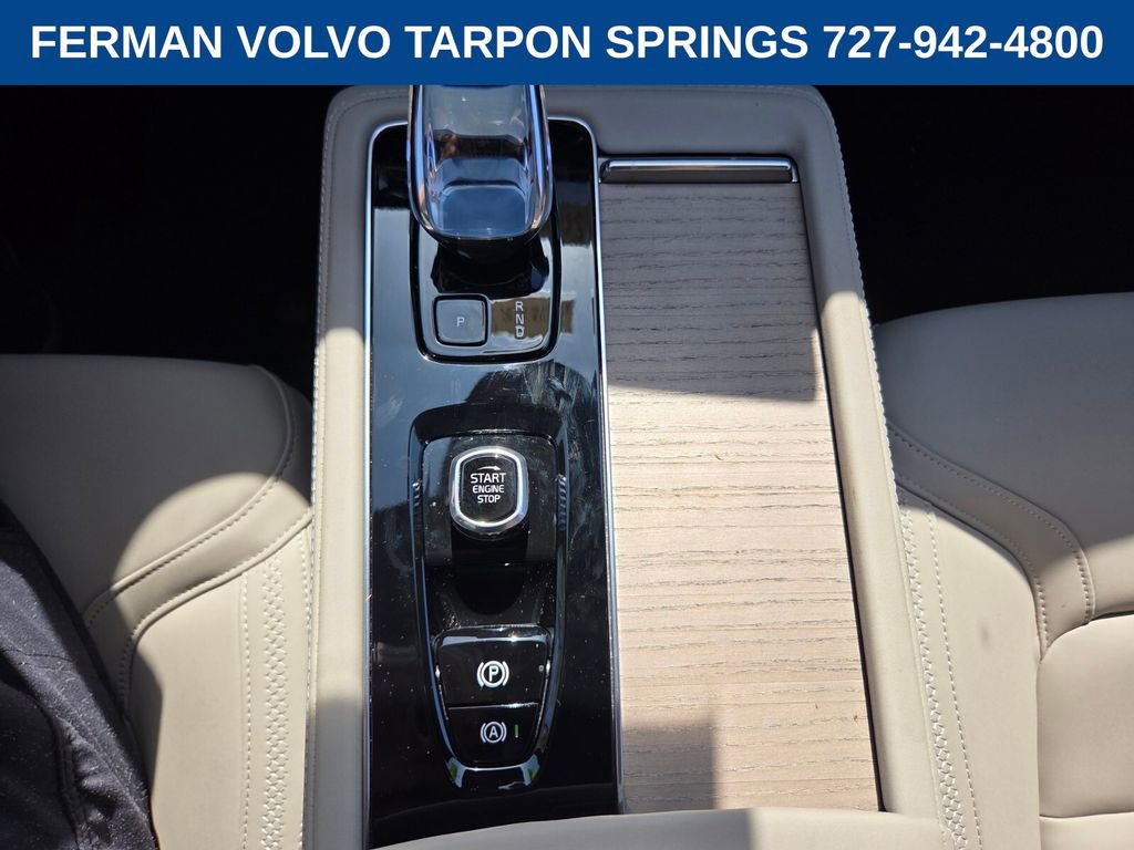 New 2026 Volvo XC90 B5 Core image 27