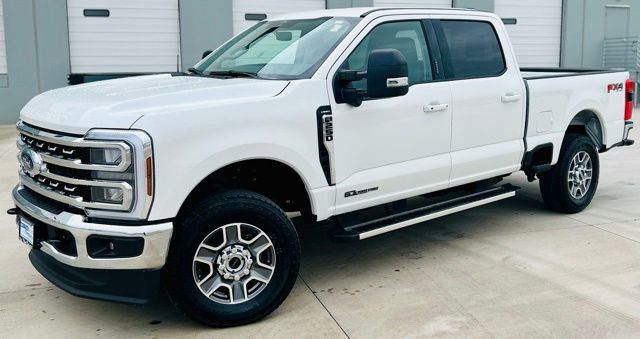 New 2026 Ford F250 Lariat w/ FX4 Off-Road Package image 1