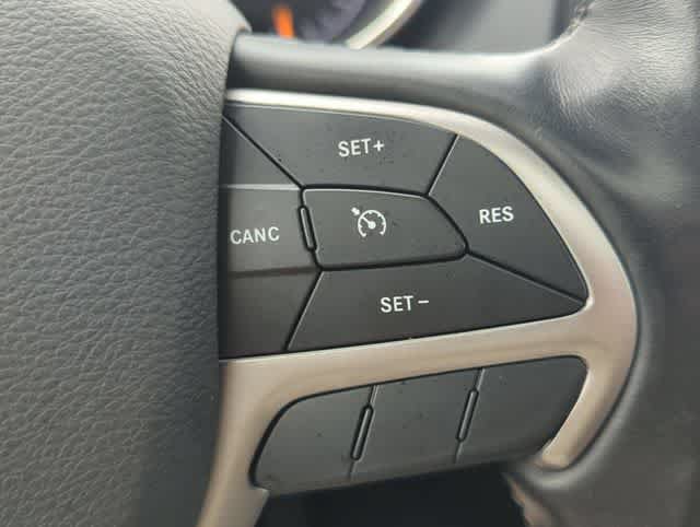 Certified 2021 Jeep Grand Cherokee Limited AWD/4WD image 26