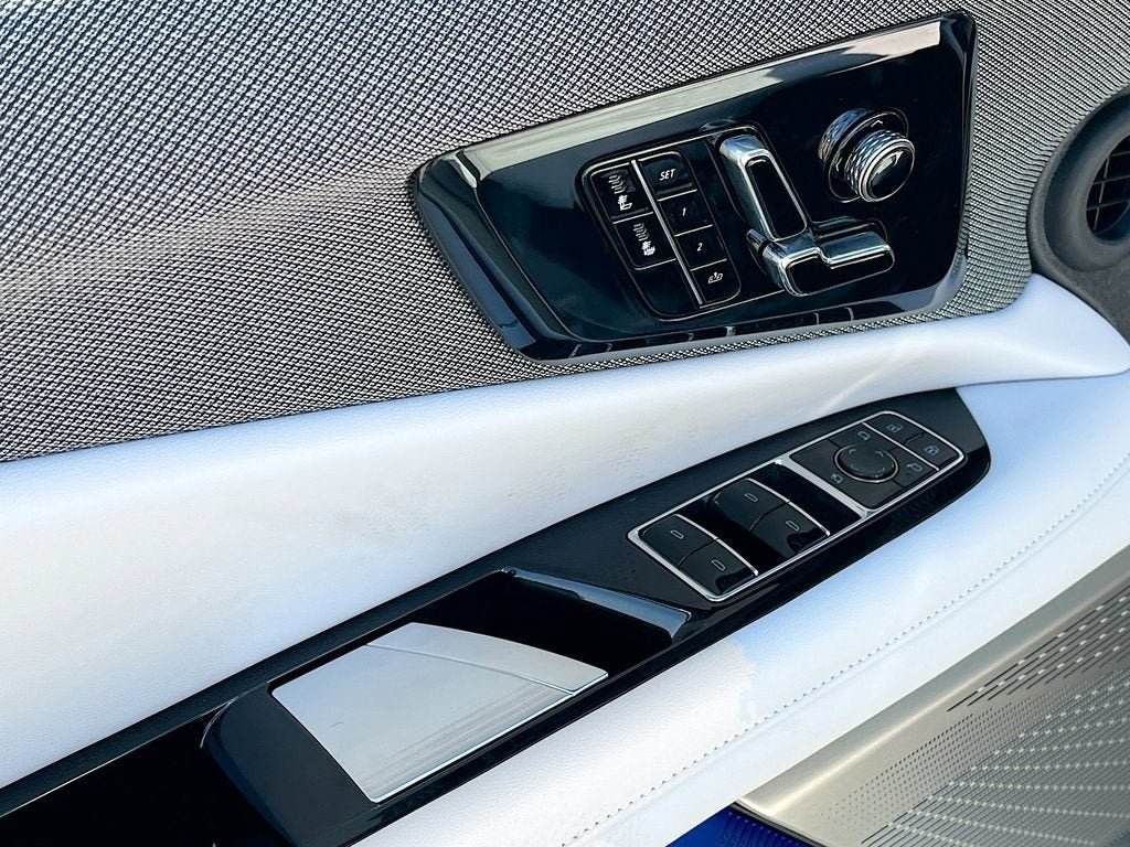 New 2027 Cadillac Optiq Luxury RWD image 11