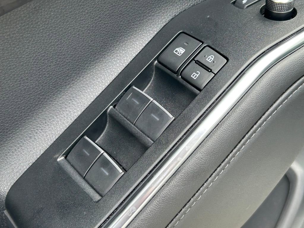 Certified 2026 Toyota Highlander Limited AWD/4WD image 26