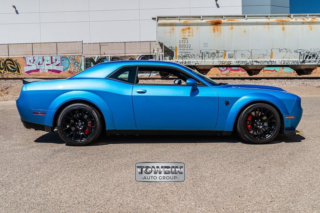 Used 2023 Dodge Challenger SRT Hellcat RWD image 9
