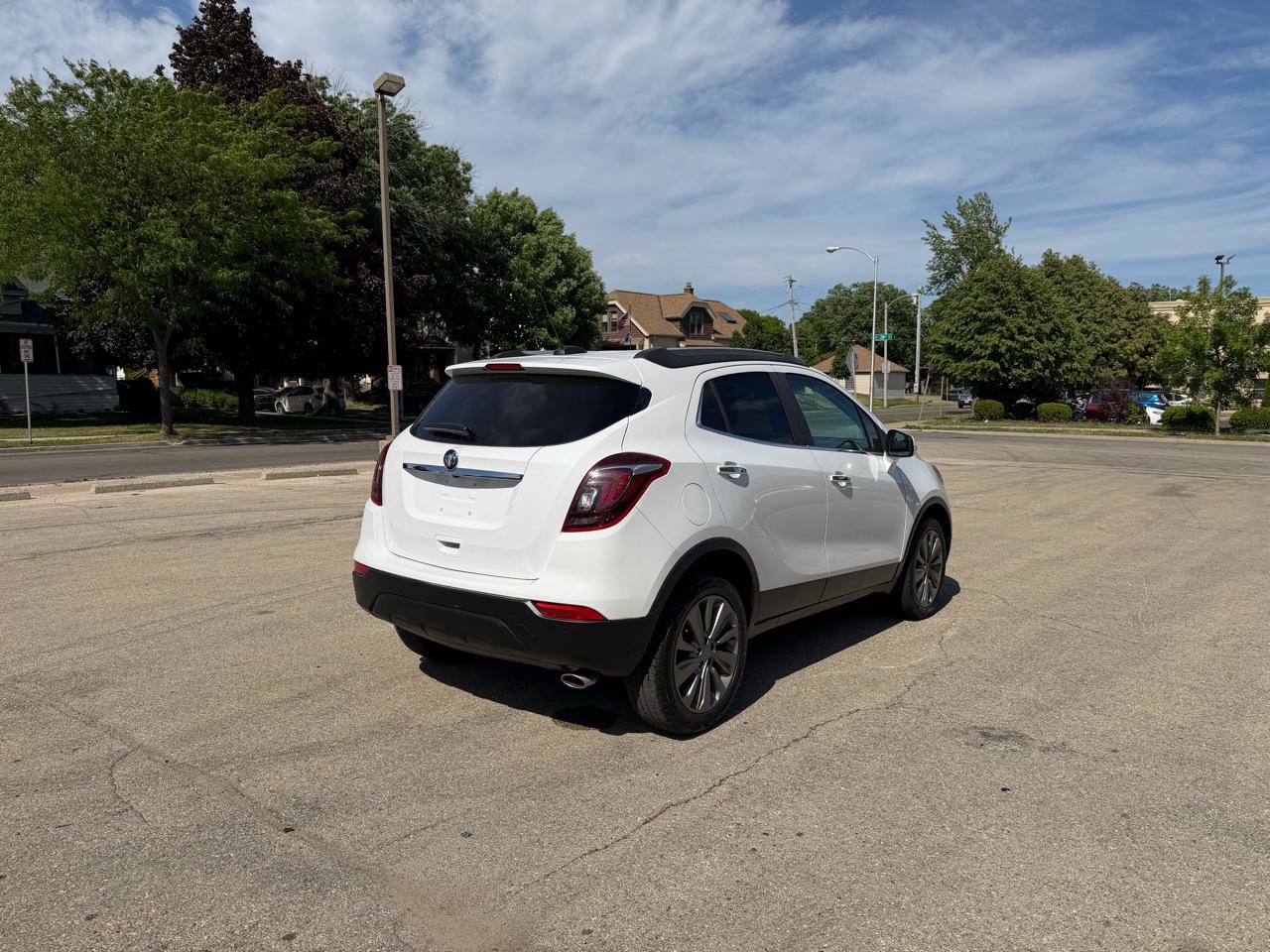 Used 2017 Buick Encore Preferred AWD/4WD image 5
