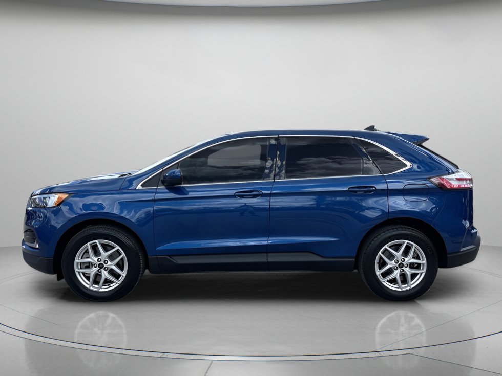 Certified 2023 Ford Edge SEL w/ Convenience Package AWD/4WD image 5