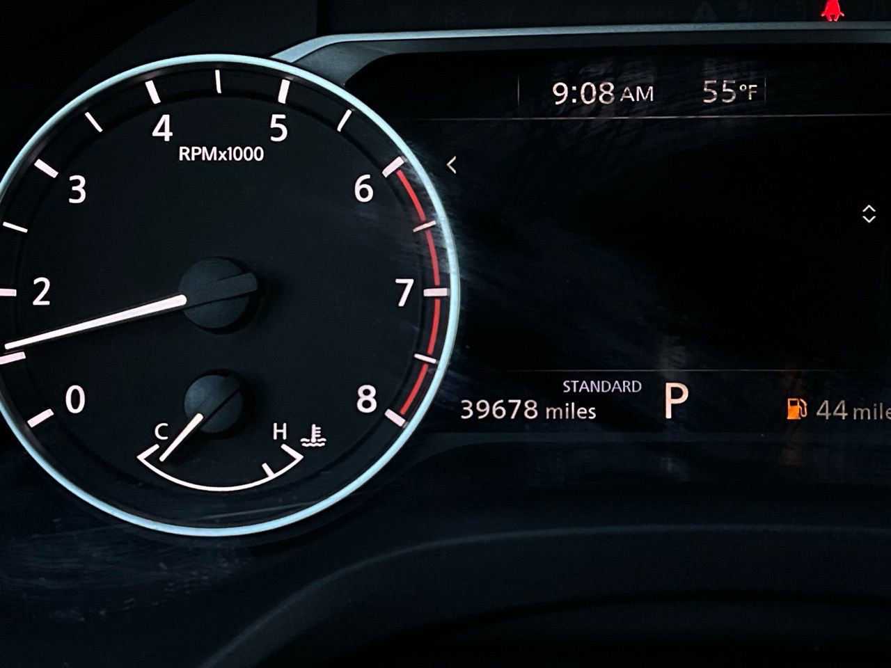 Used 2025 Nissan Rogue SV image 38