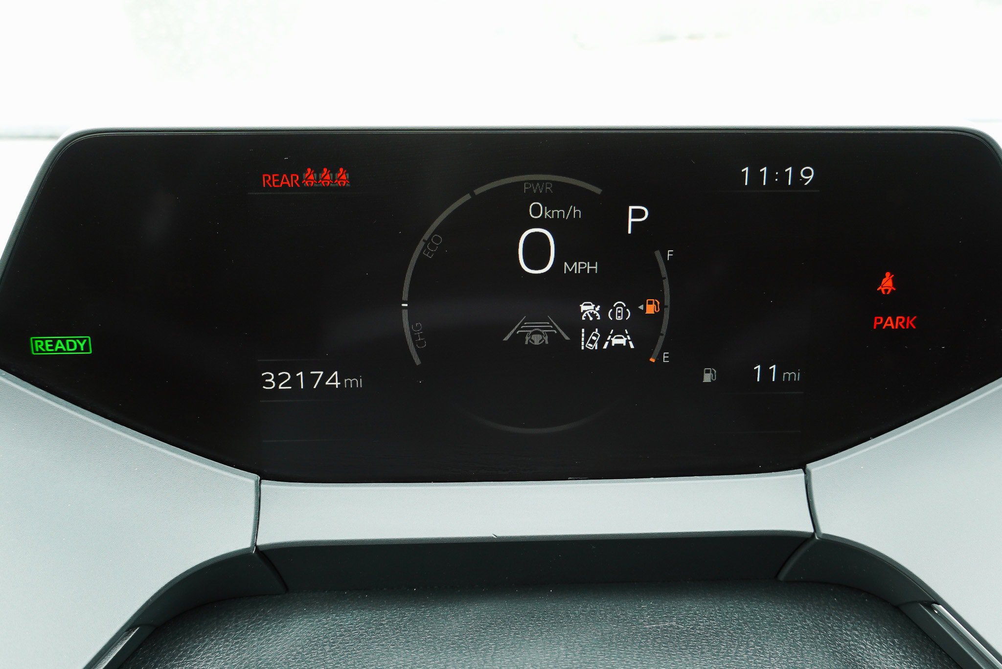 Certified 2024 Toyota Prius LE AWD/4WD image 39