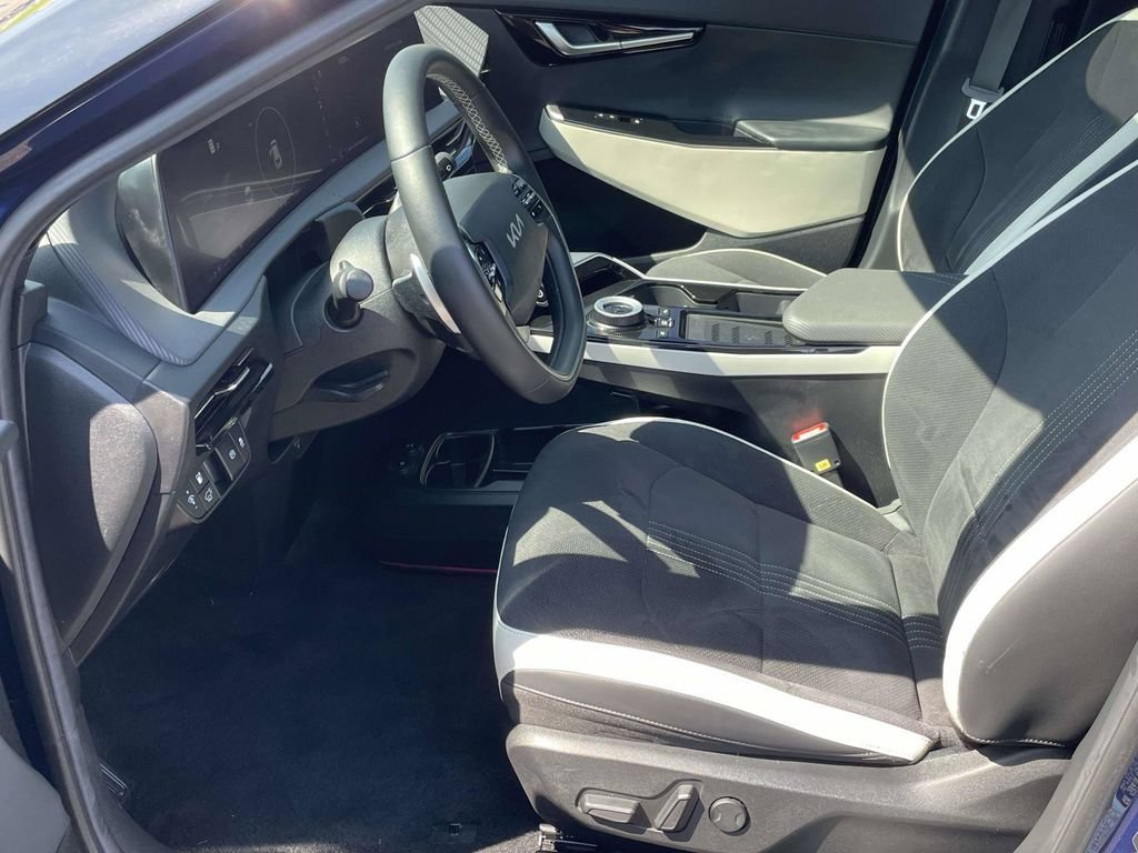 Used 2024 Kia EV6 GT-Line AWD/4WD image 13