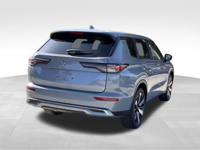 New 2026 Mitsubishi Outlander SE FWD image 5