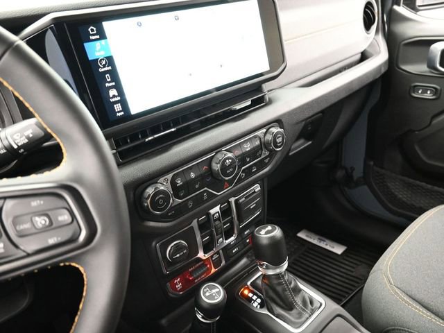 Used 2024 Jeep Wrangler Willys image 20