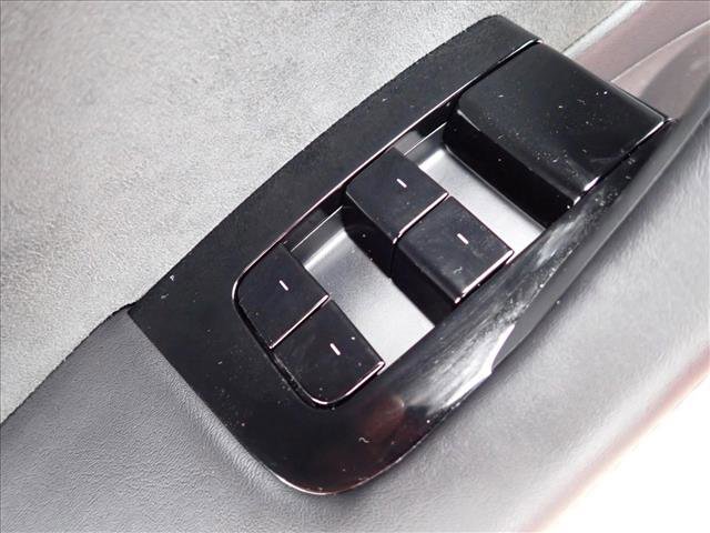 Used 2019 Tesla Model 3 Standard Range Plus image 14