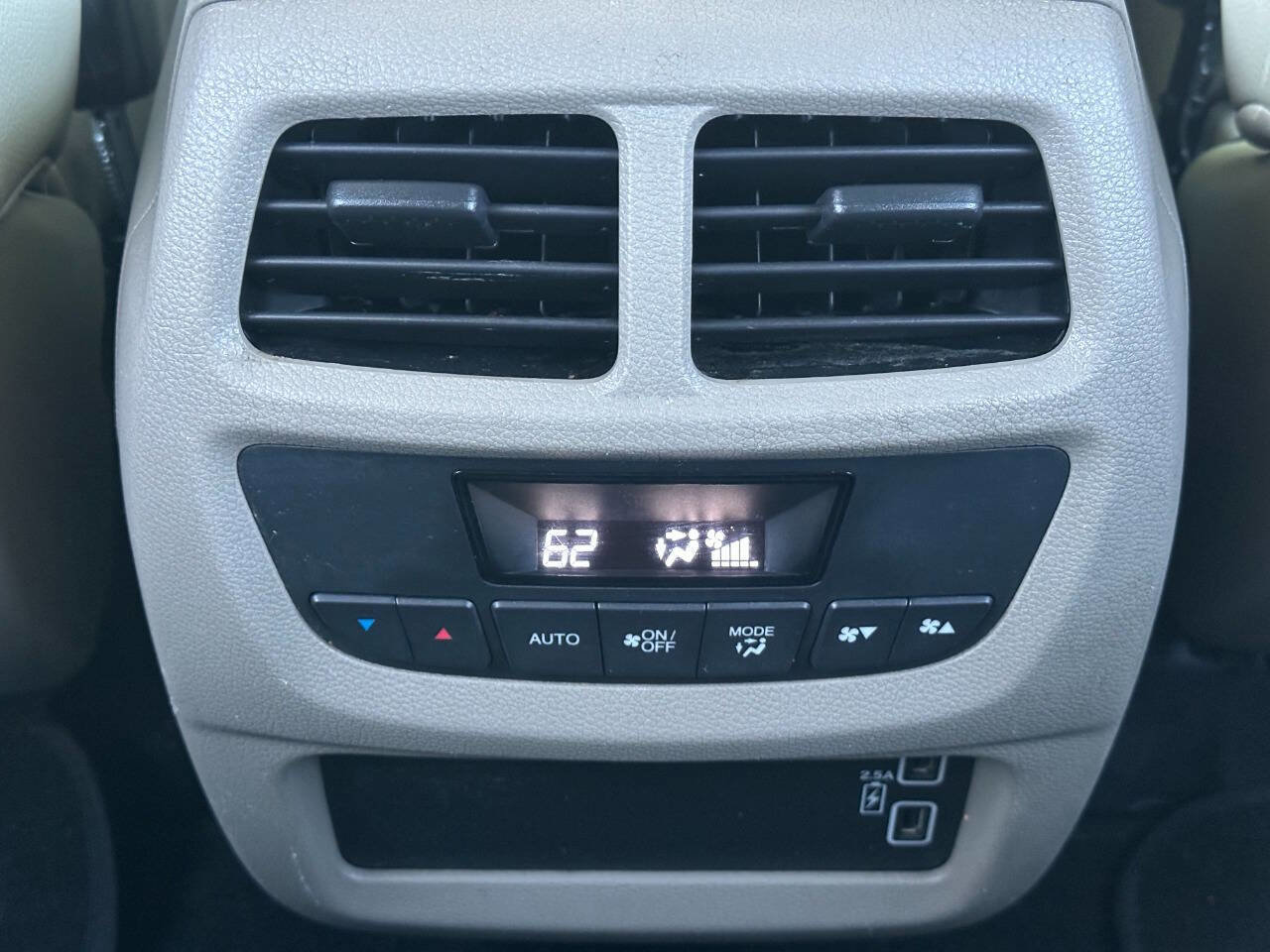 Used 2019 Honda Pilot EX-L image 25