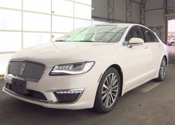 Used 2019 Lincoln MKZ Premiere image 15