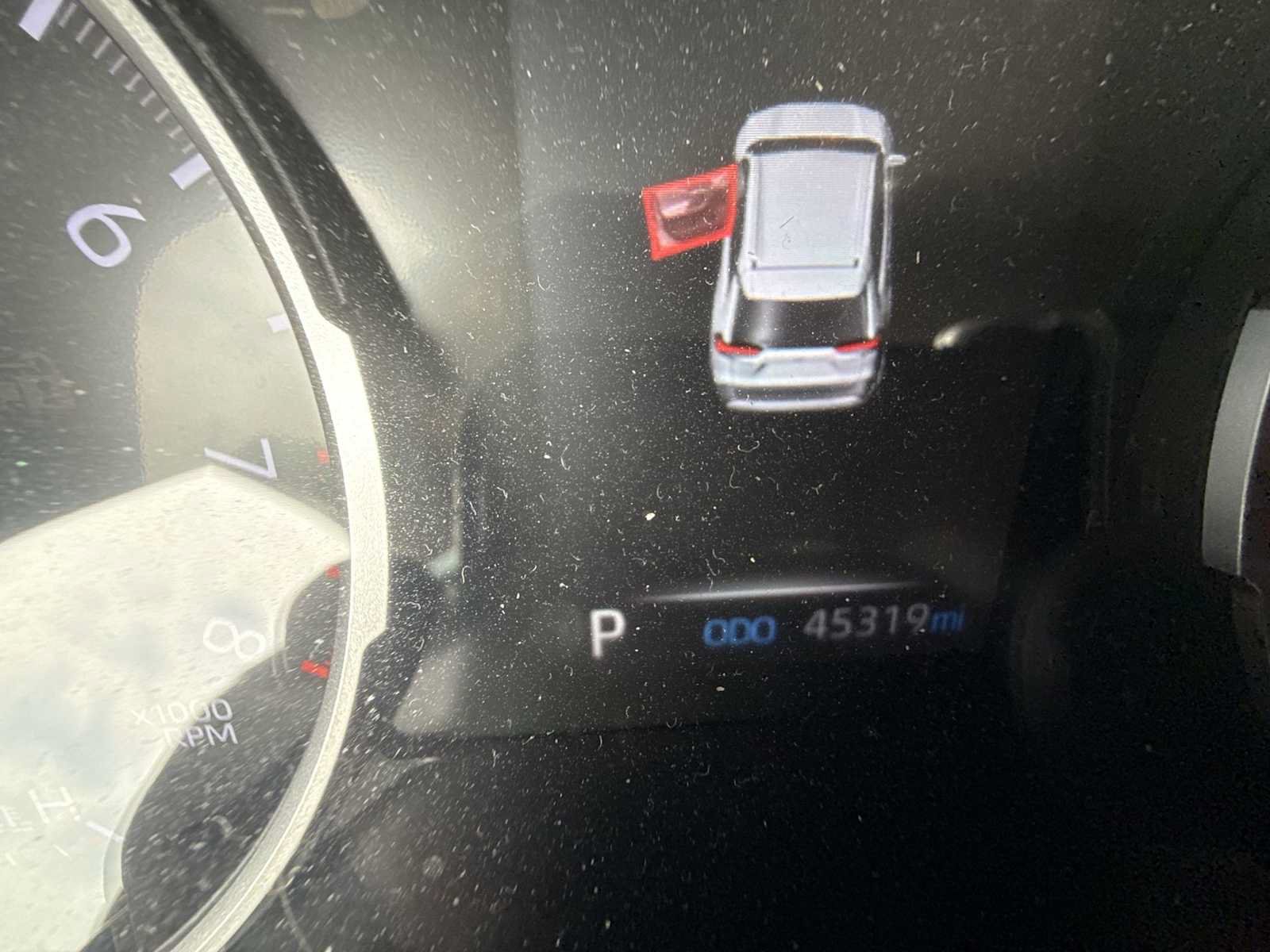 Used 2020 Toyota RAV4 LE w/ Carpet Mat Package FWD image 12