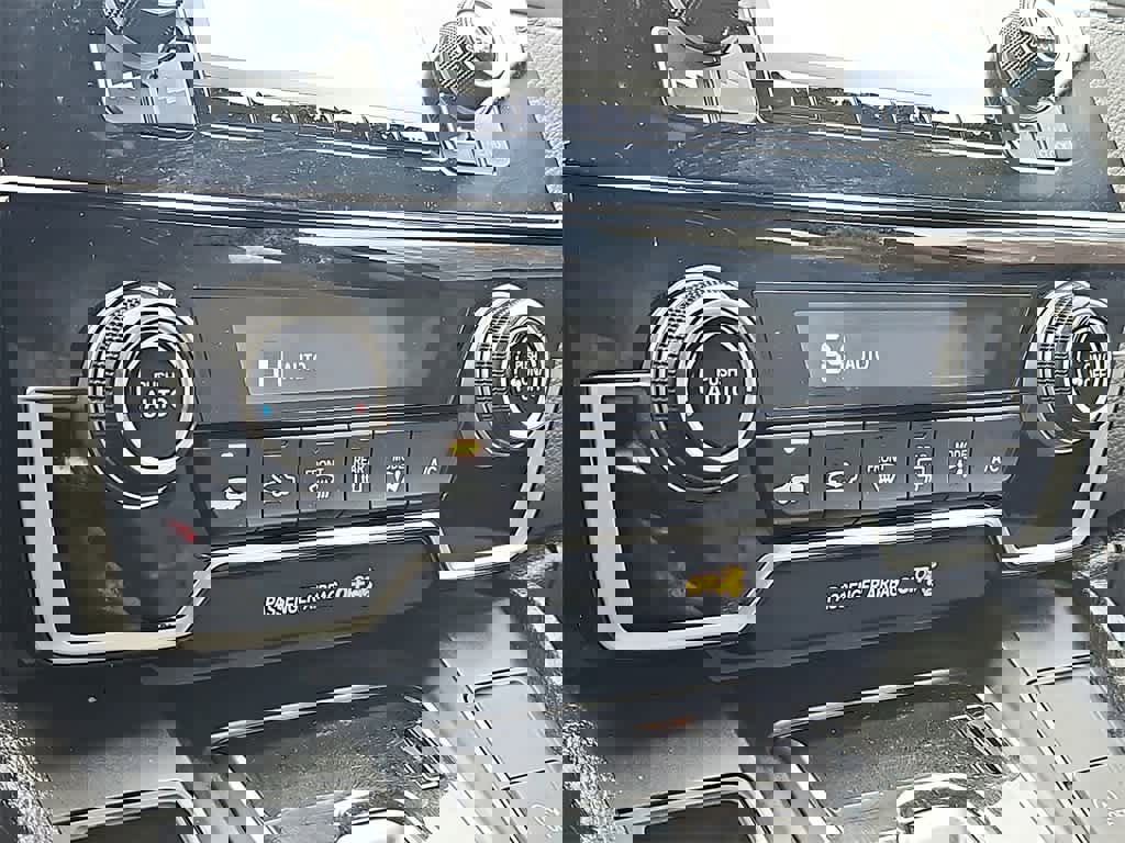 Certified 2020 Honda CR-V LX image 12