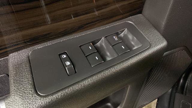 Used 2016 Ford Flex SEL AWD/4WD image 21