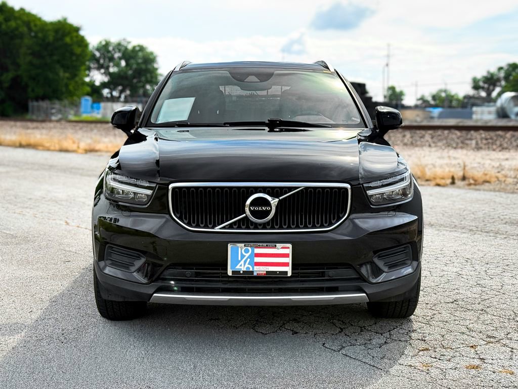 Used 2022 Volvo XC40 T5 Momentum AWD/4WD image 4