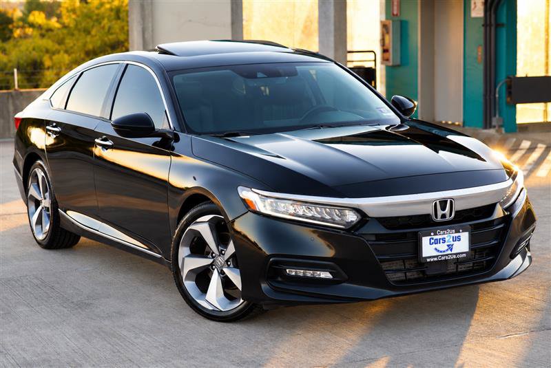 Used 2019 Honda Accord Touring image 8
