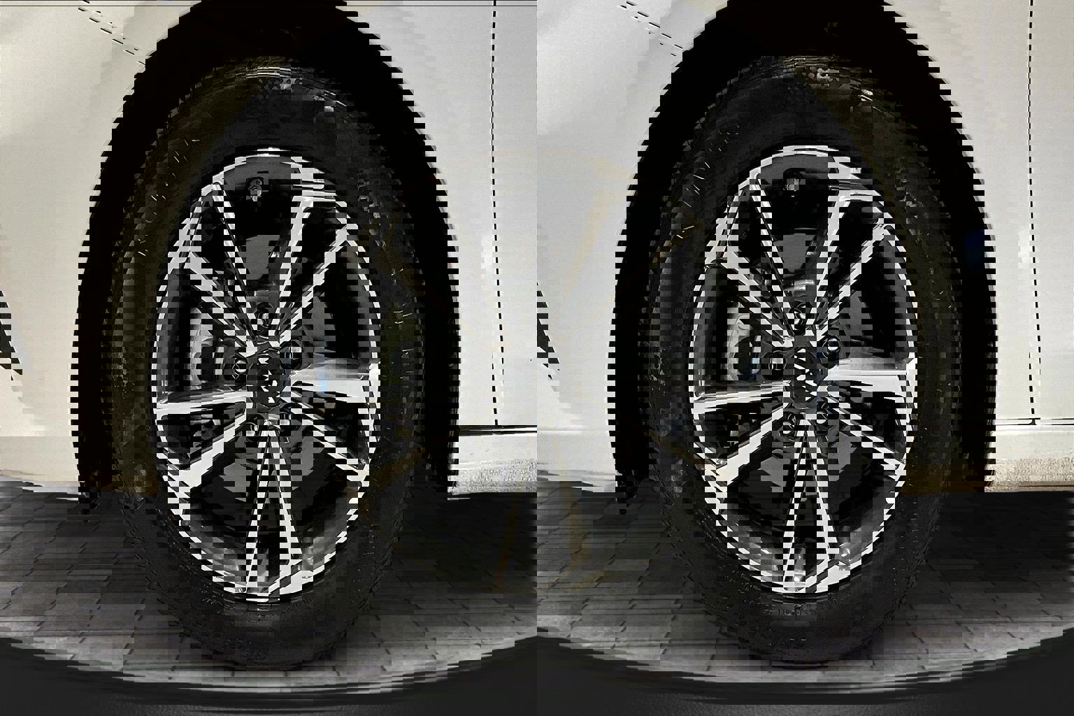 Used 2024 Kia Forte LXS image 32