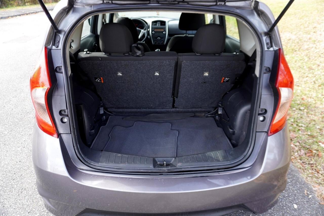 Used 2018 Nissan Versa Note S FWD image 31