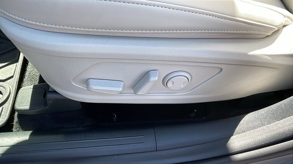 Used 2025 Kia Sorento EX w/ EX Panoramic Sunroof Package image 29