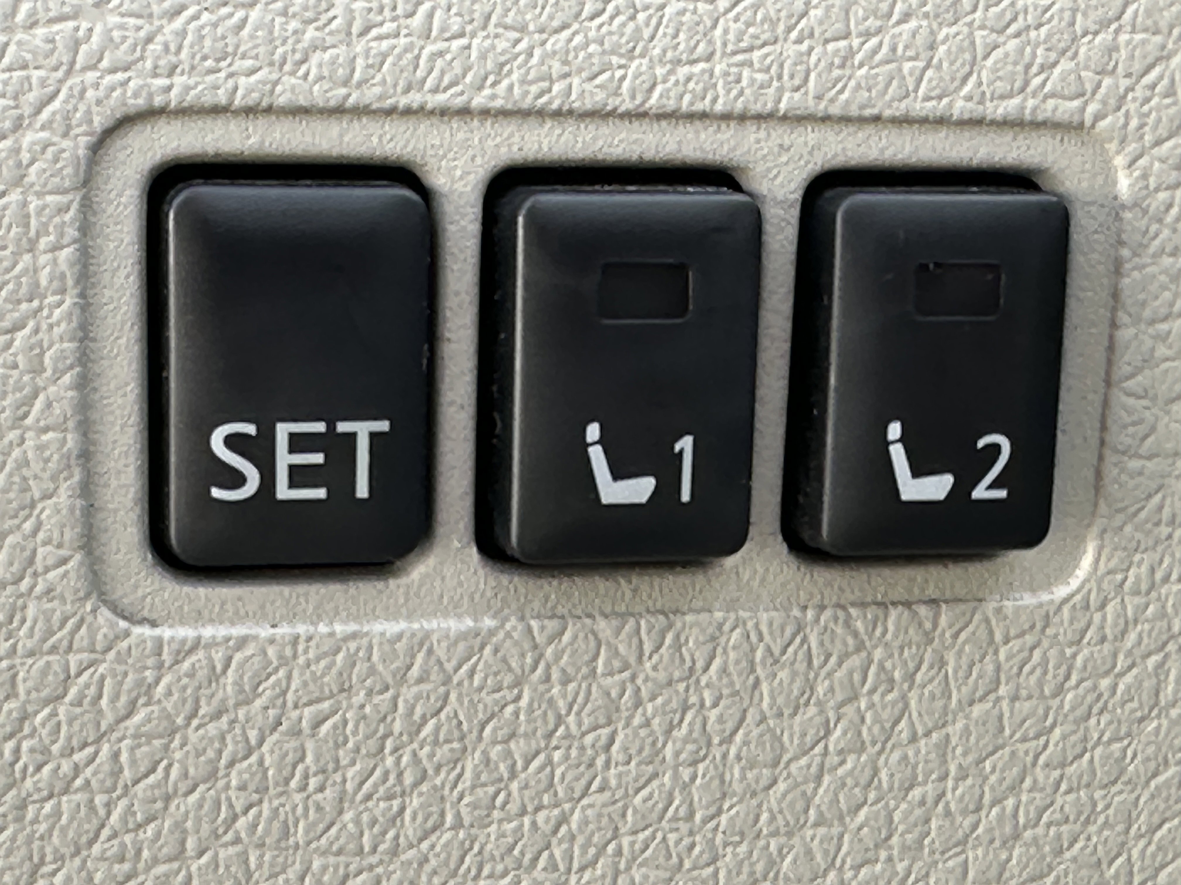 Used 2021 Nissan Rogue Sport SL w/ Premium Package image 20