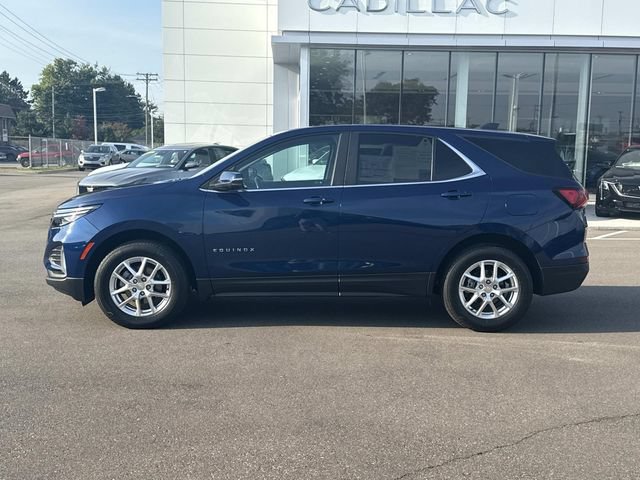 Used 2022 Chevrolet Equinox LT AWD/4WD image 10