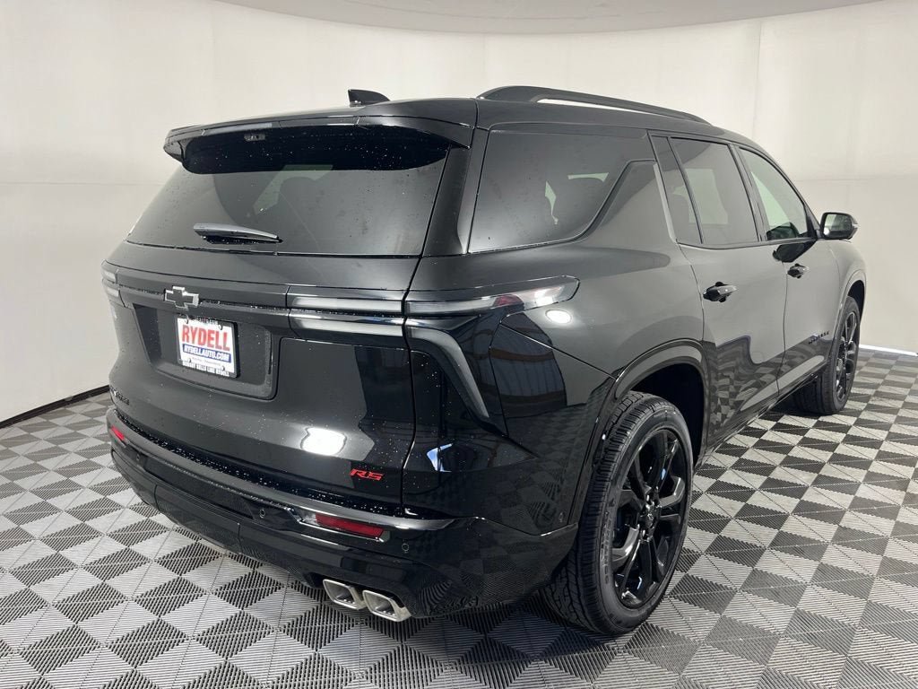 New 2027 Chevrolet Traverse RS FWD image 3