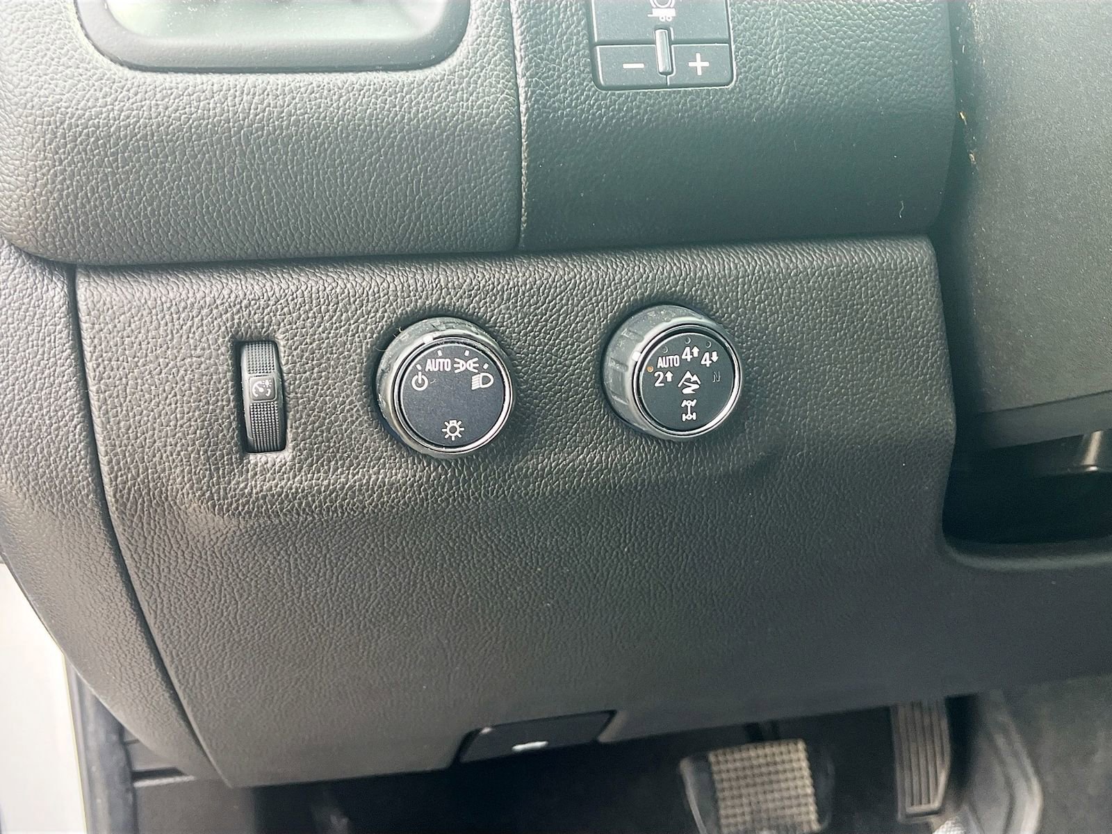 Used 2021 Chevrolet Colorado ZR2 image 10